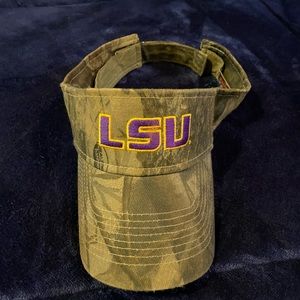 LSU camo visor